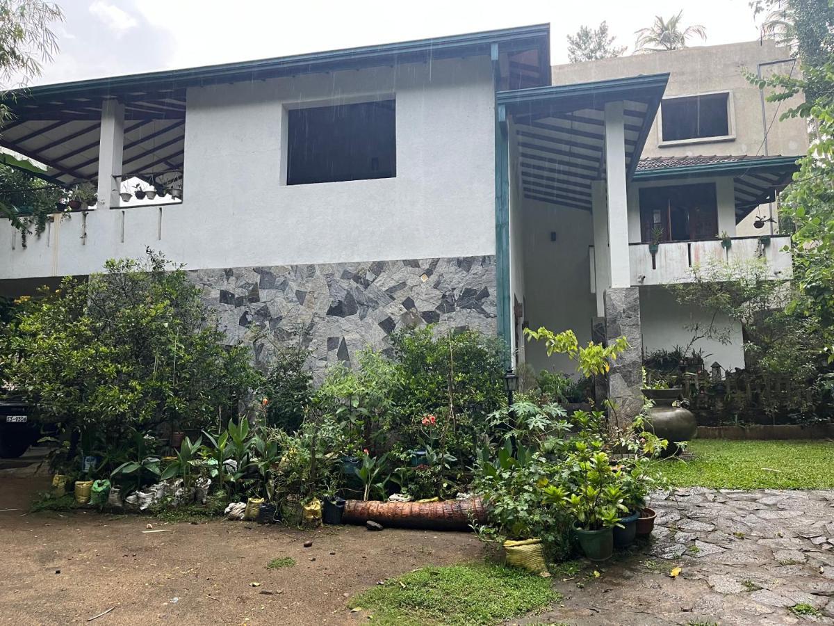 Rustic Mahaweli Lejlighed Kandy Eksteriør billede