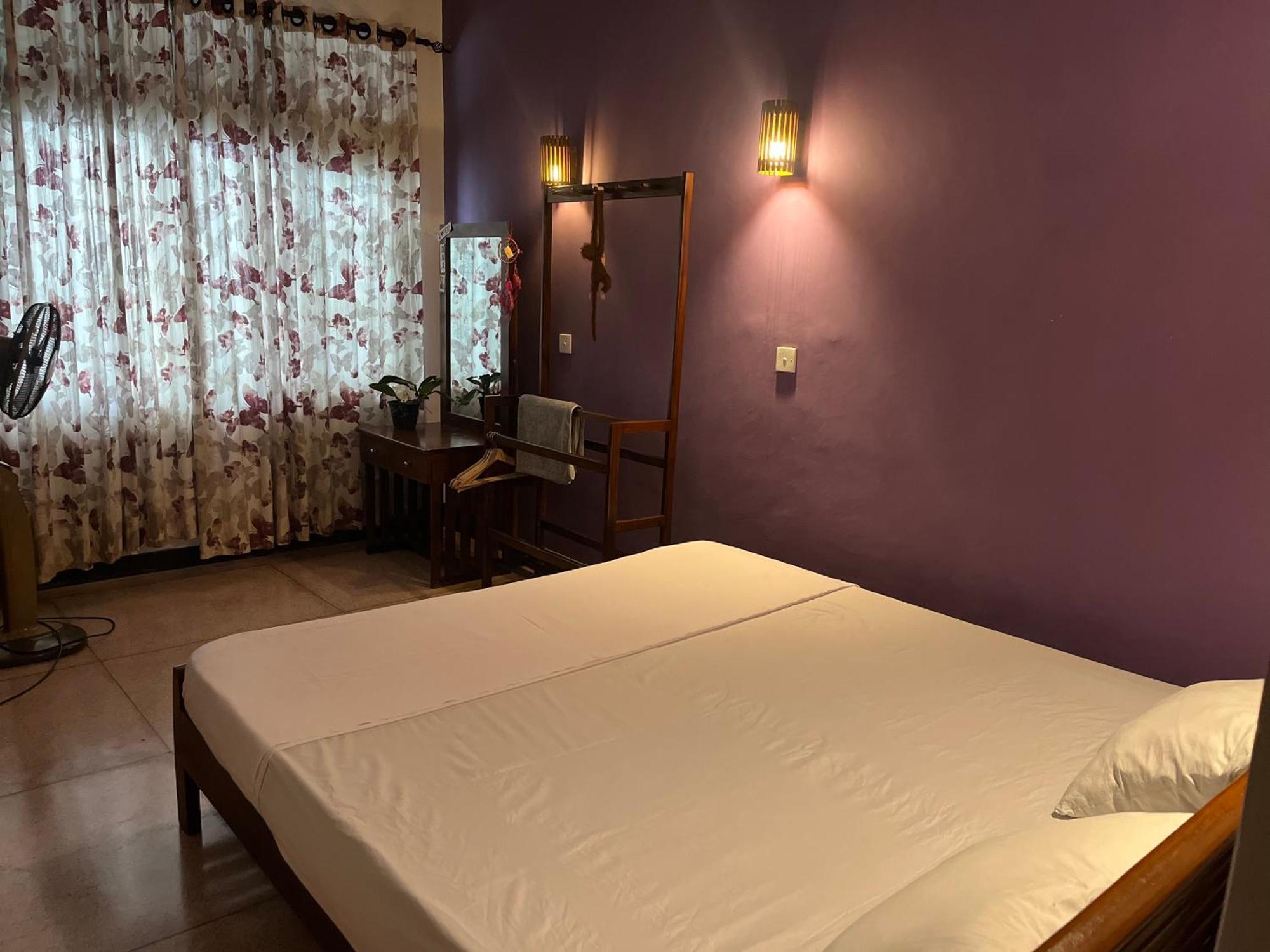 Rustic Mahaweli Lejlighed Kandy Værelse billede